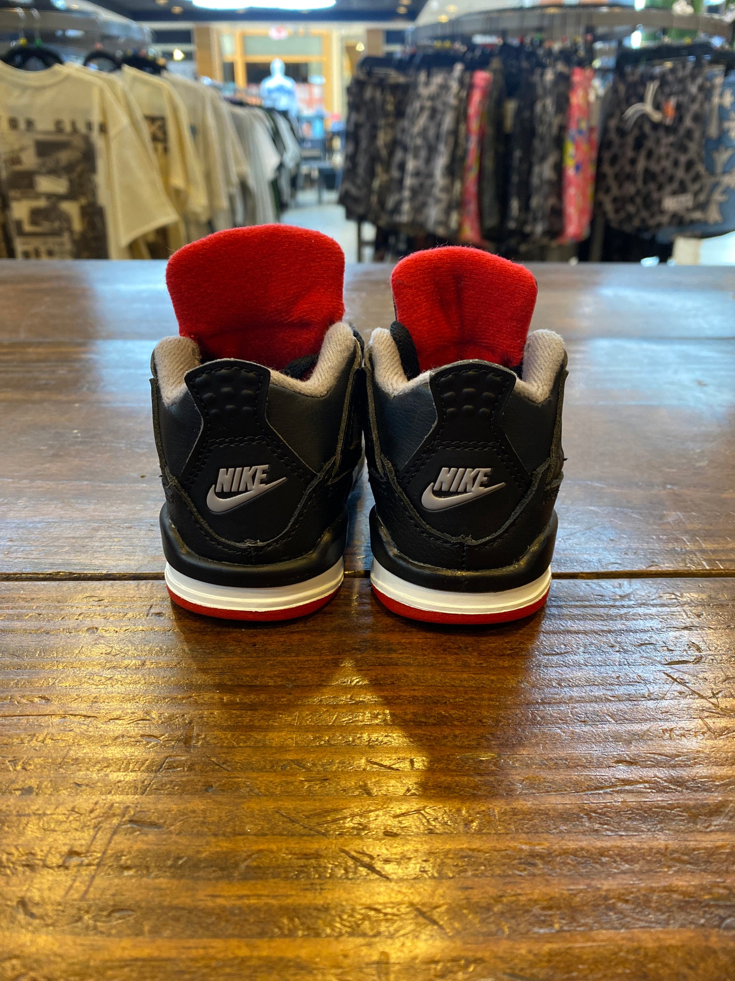 Jordan 4 Retro Bred Reimagined (TD) - PRE-OWNED