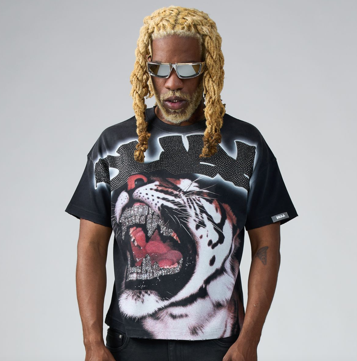 DUAA TIGER GRILL TEE SHIRT