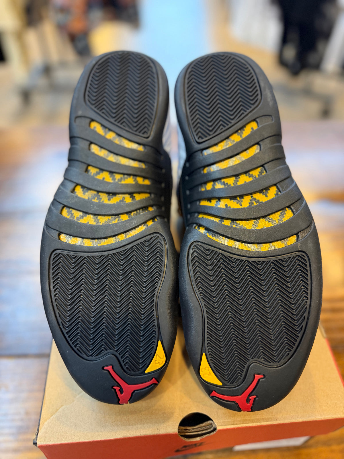 Jordan 12 Retro Taxi (2025) PRE-OWNED