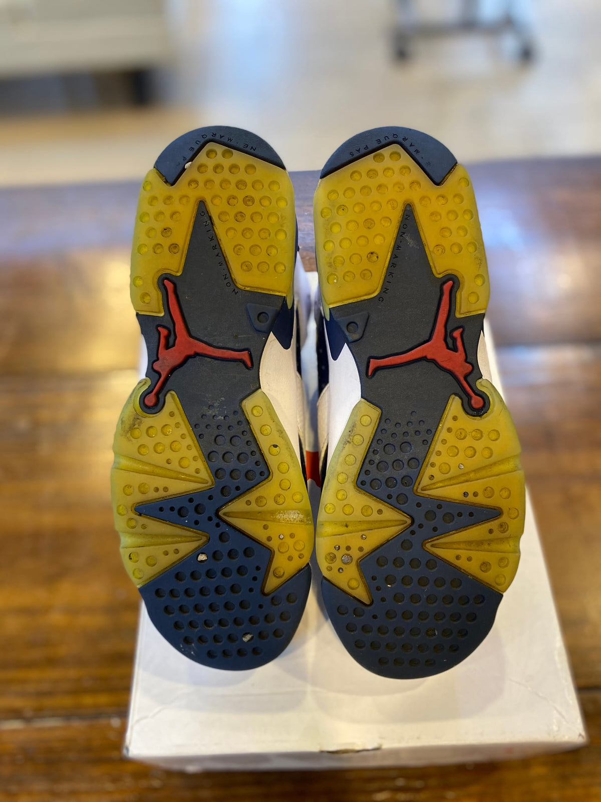 Jordan 6 Retro Olympic (2024) (GS) PRE-OWNED