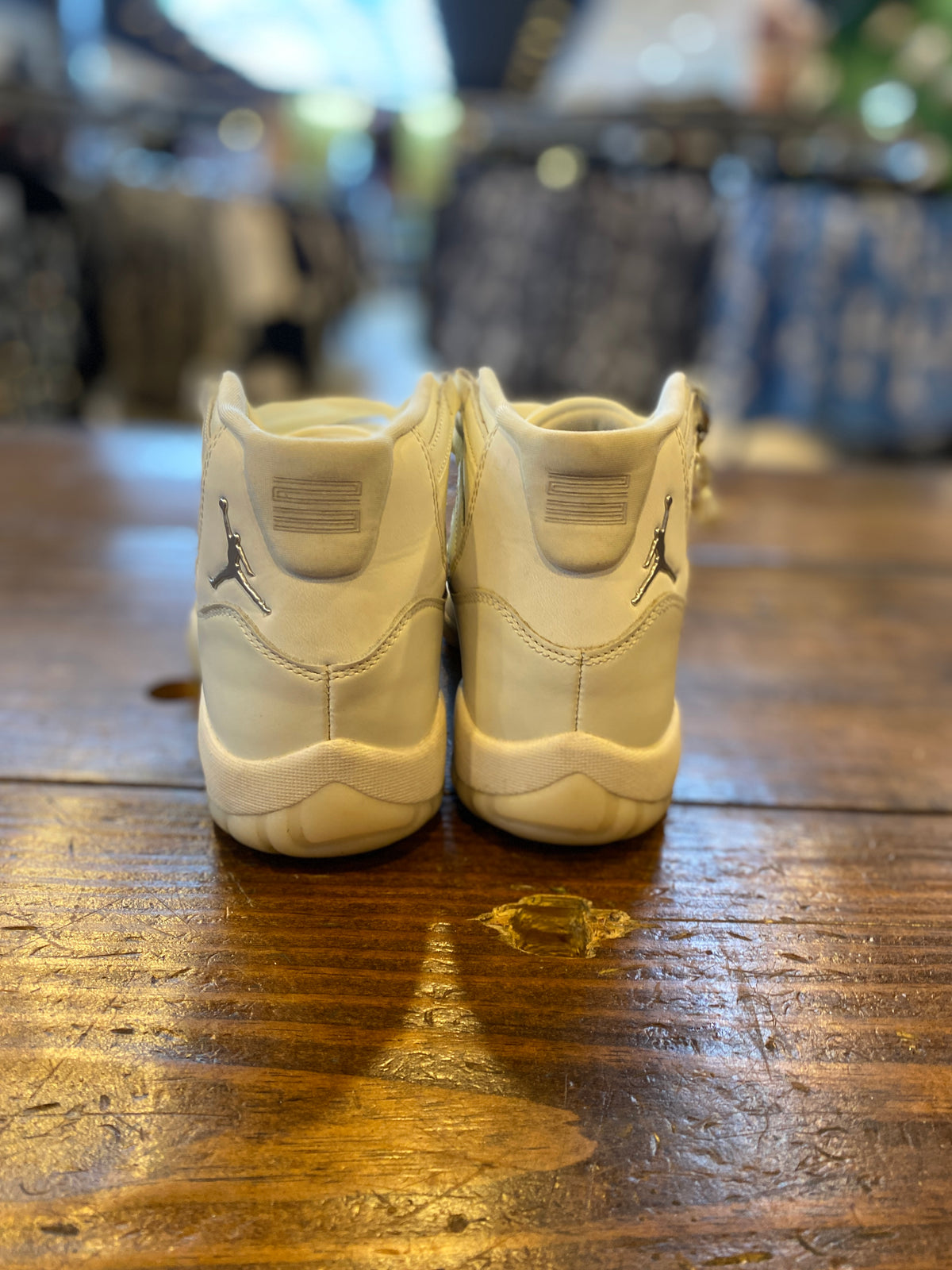 Jordan 11 Retro Pearl (Women's) PRE-OWNED