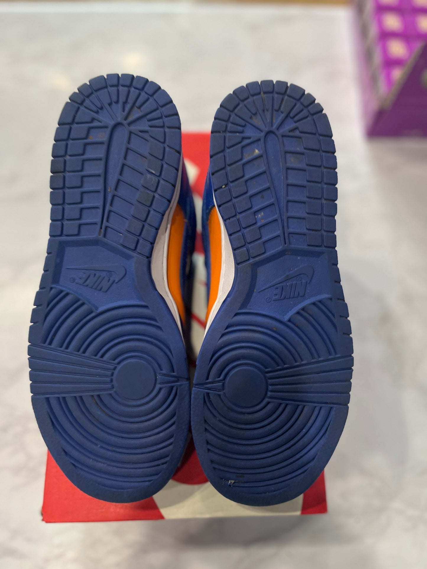 Nike Dunk Low Knicks PRE-OWNED