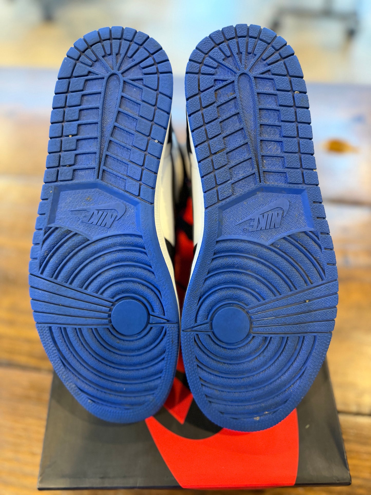 Jordan 1 Retro High Royal Toe PRE-OWNED