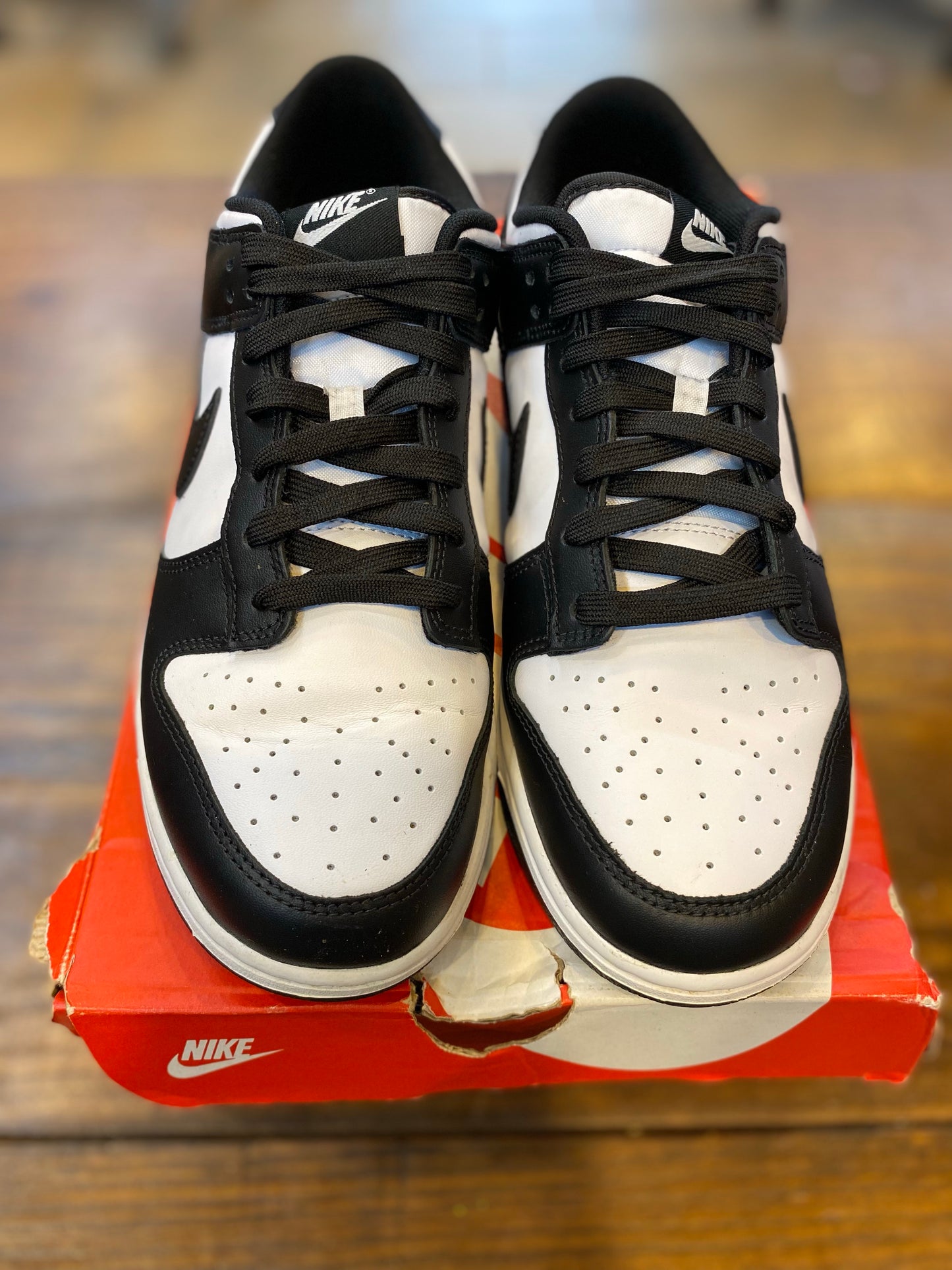 Nike Dunk Low Retro White Black Panda PRE-OWNED