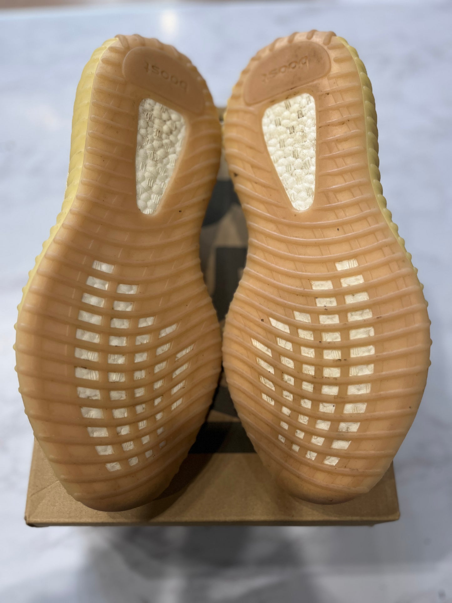 adidas Yeezy Boost 350 V2 Linen PRE-OWNED