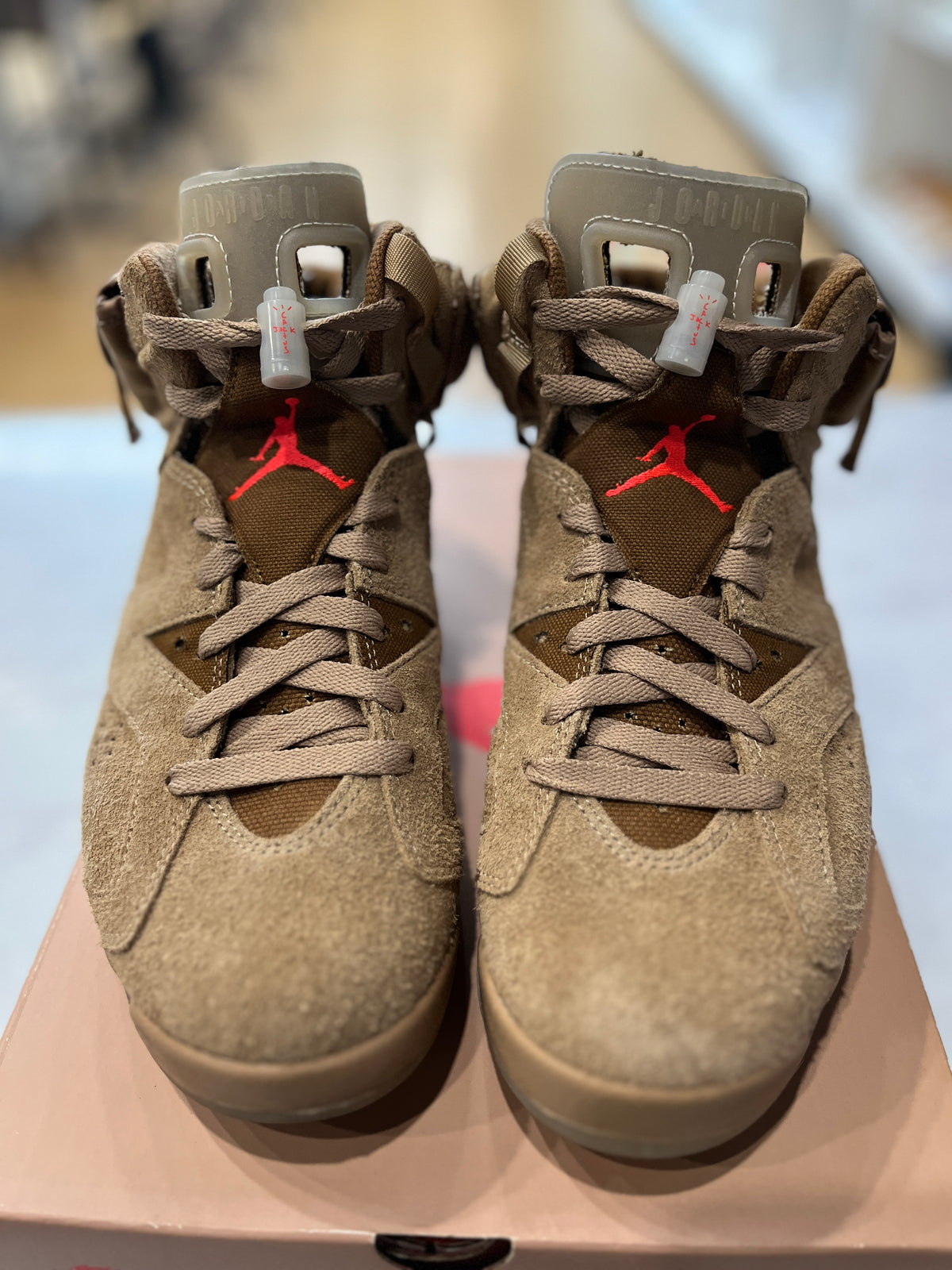 Jordan 6 Retro Travis Scott British Khaki PRE-OWNED