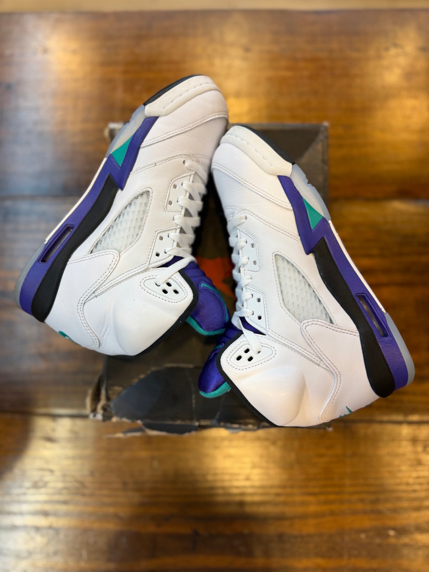 Jordan 5 Retro Grape (2025) (GS) PRE-OWNED