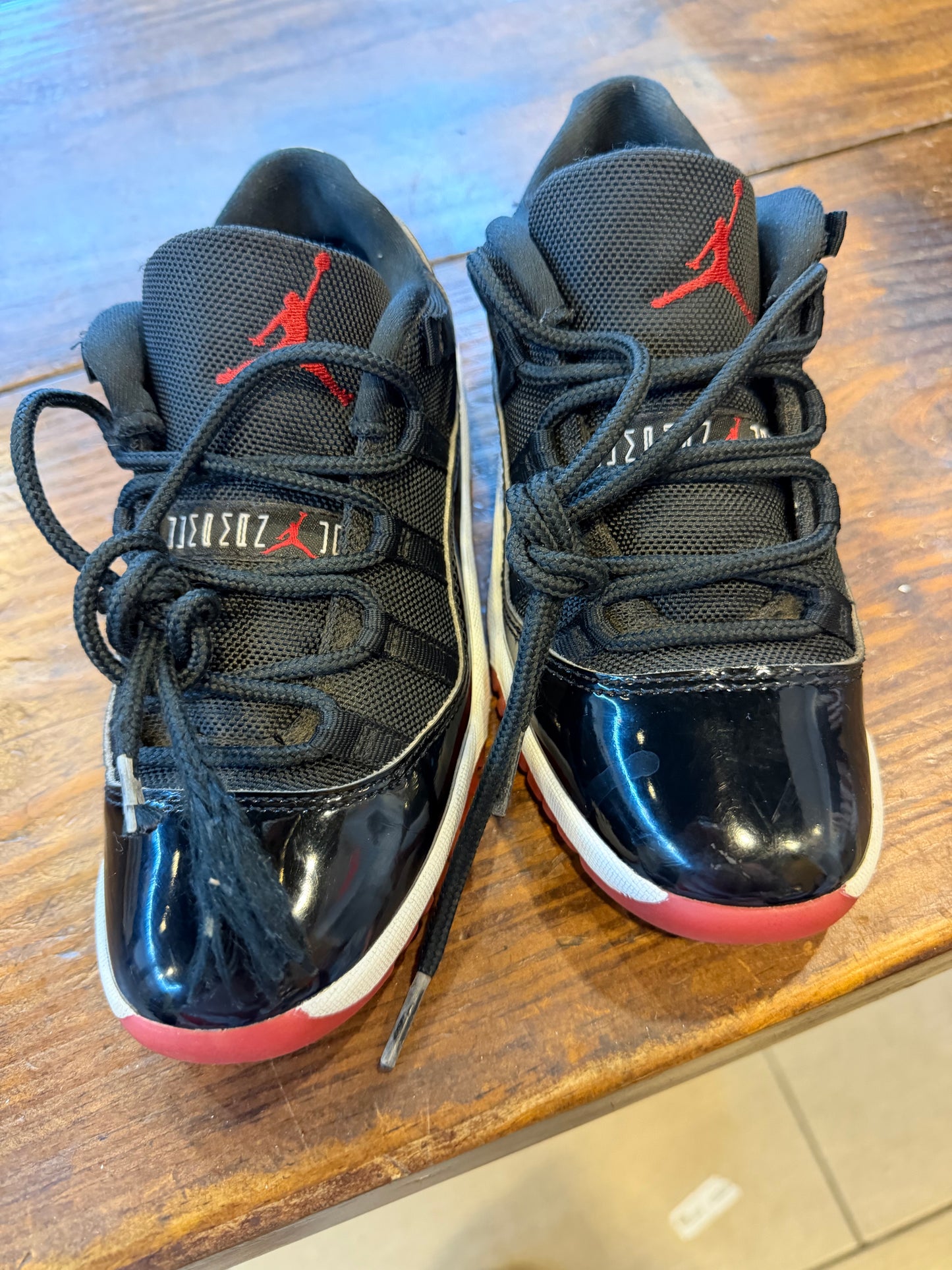 Jordan 11 Retro Low Bred (PS) (2025) PRE-OWNED