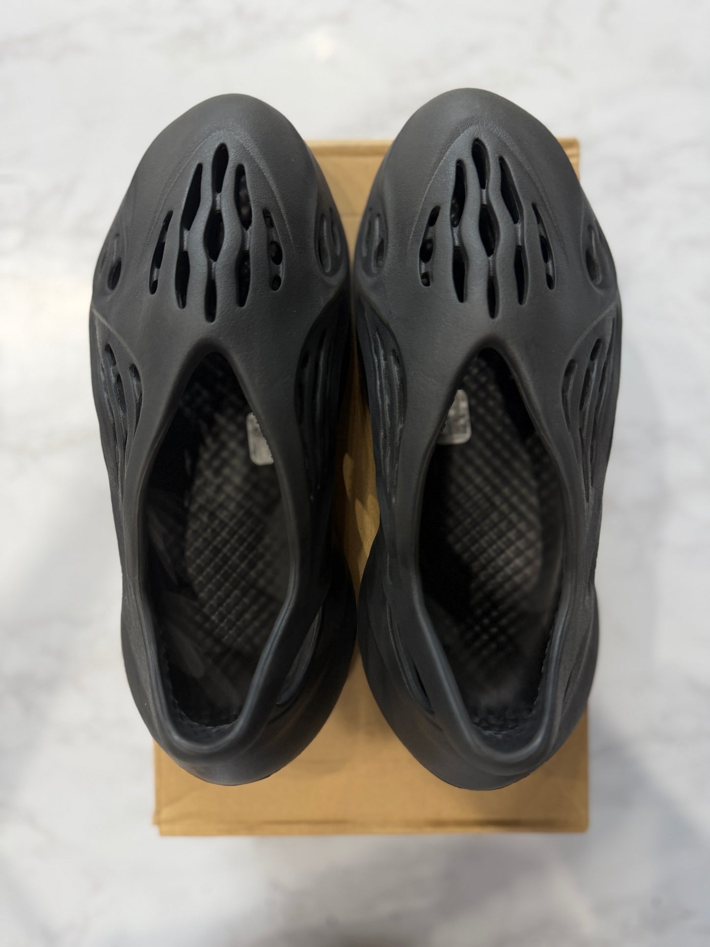 adidas Yeezy Foam RNR Onyx