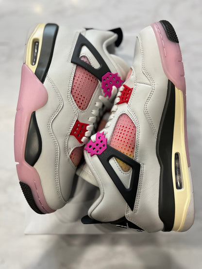 Jordan 4 Retro Comic PRE-OWNED