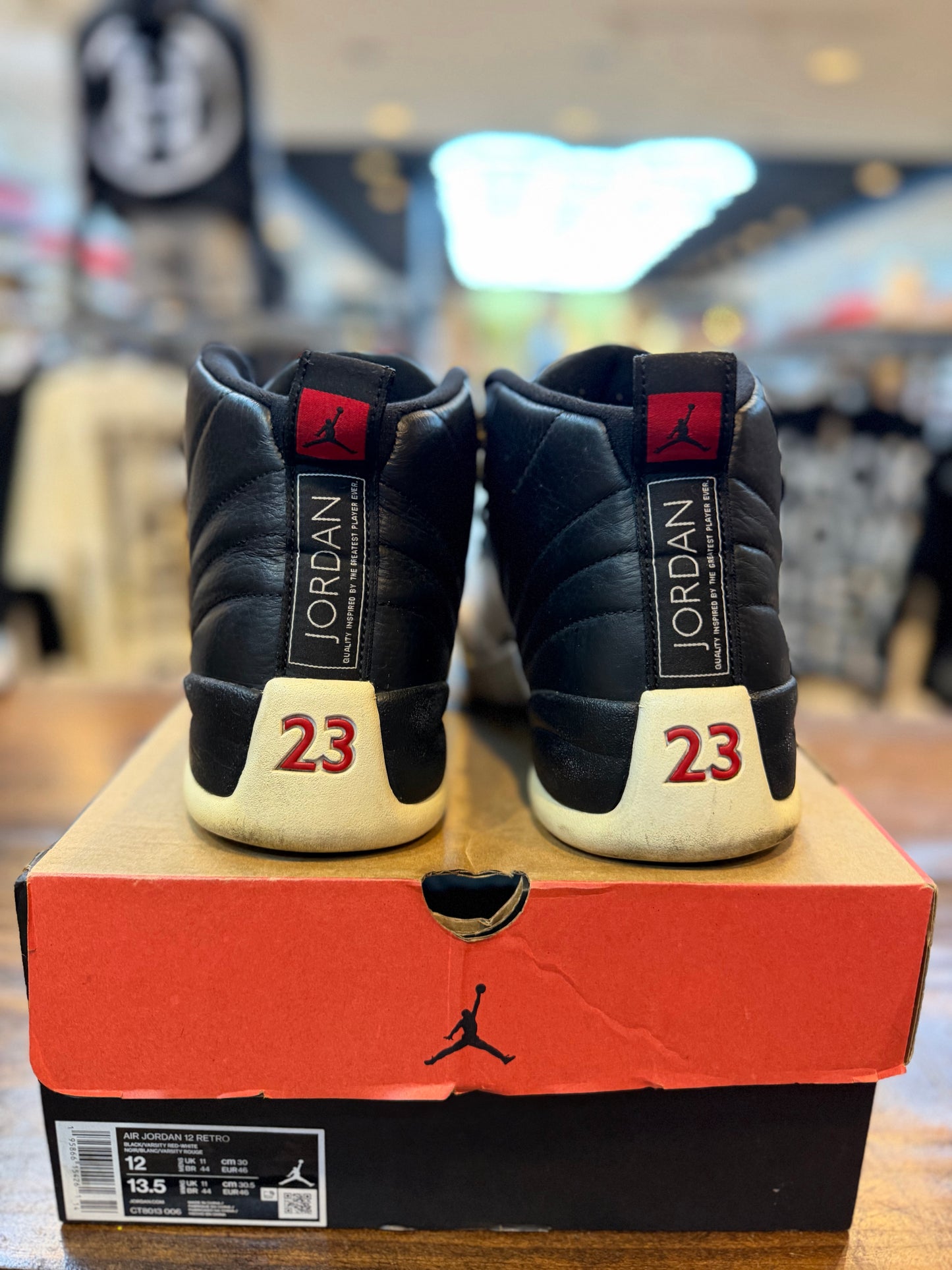 Jordan 12 Retro Playoffs (2022) PRE-OWNED