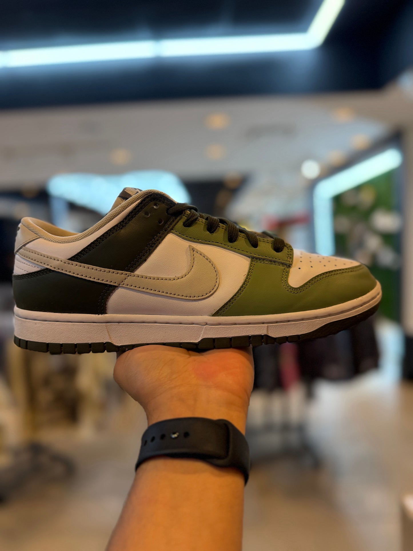 Nike Dunk Low Oil Green Cargo Khaki PRE-OWNED