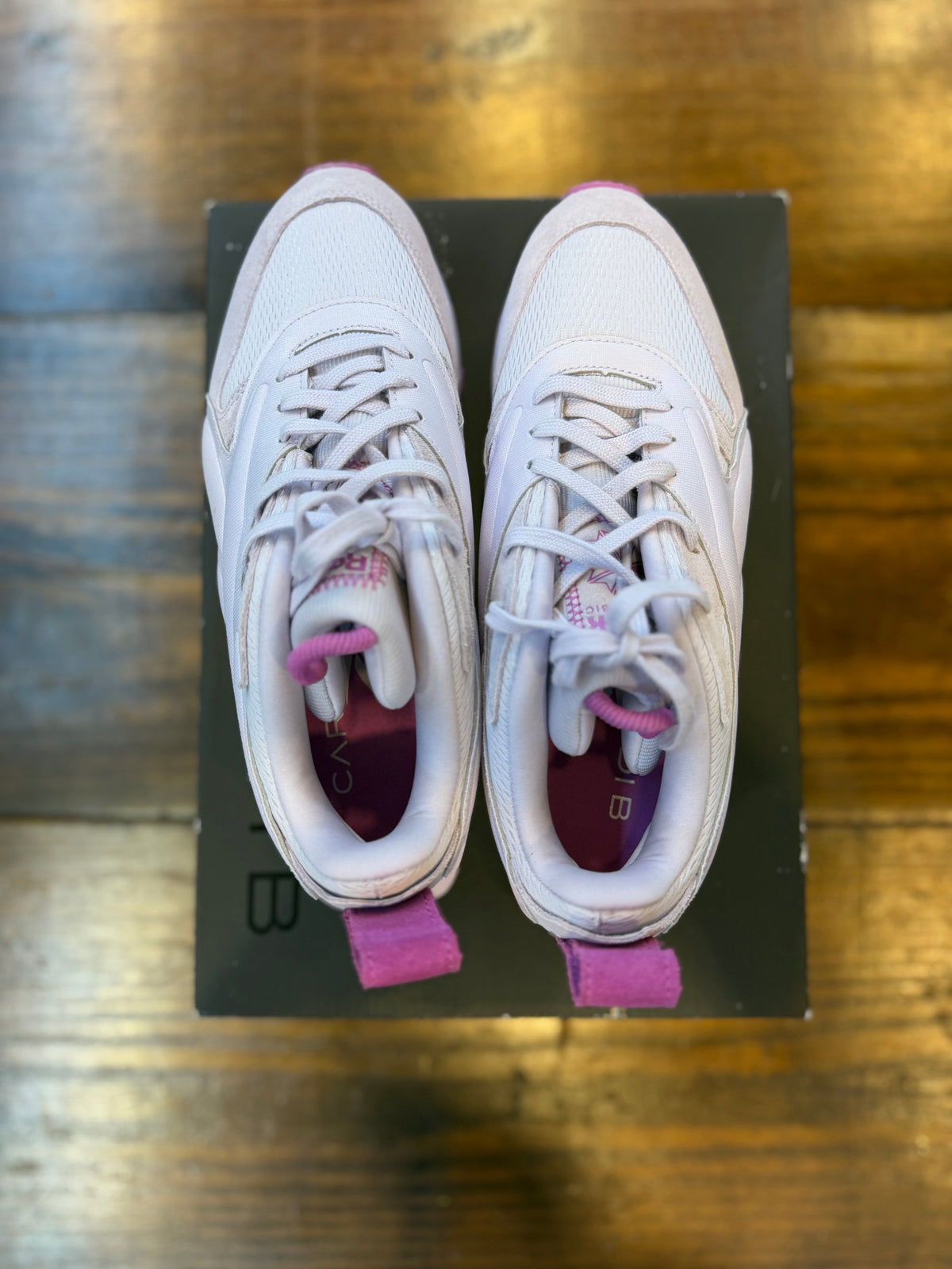 Reebok Classic Leather V2 Cardi B Quartz Glow Ultraberry (Women's) PRE-OWNED