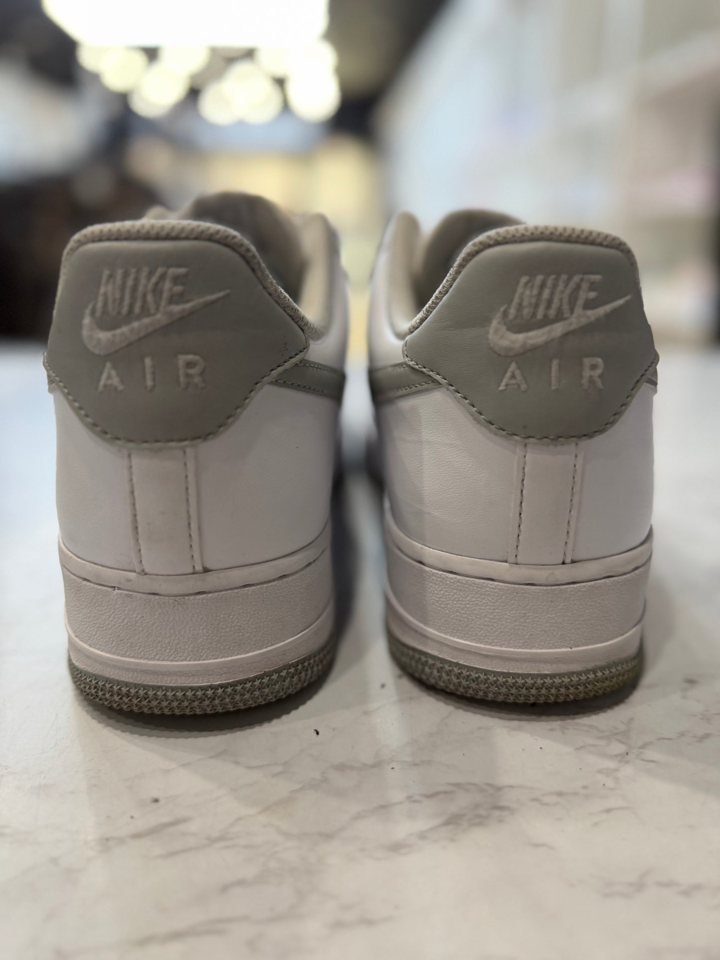 Nike Air Force 1 Low '07 White Light Smoke Grey PRE-OWNED