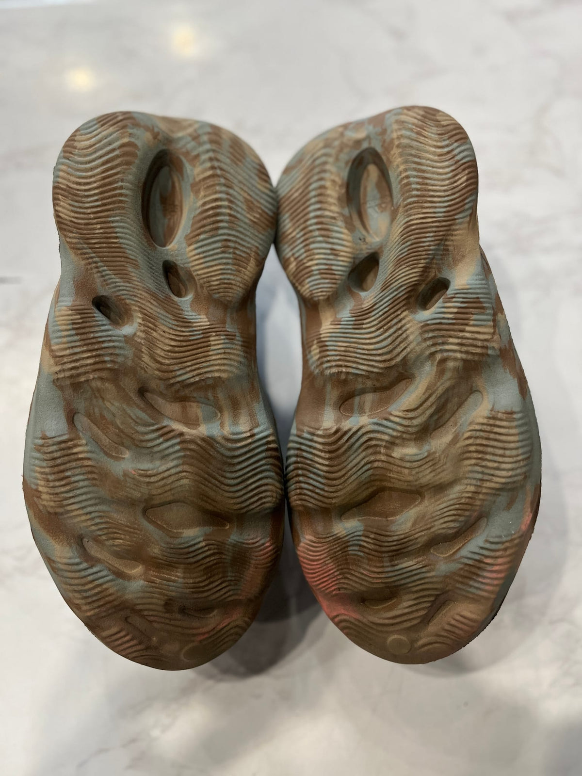 adidas Yeezy Foam RNNR MX Sand Grey PRE-OWNED