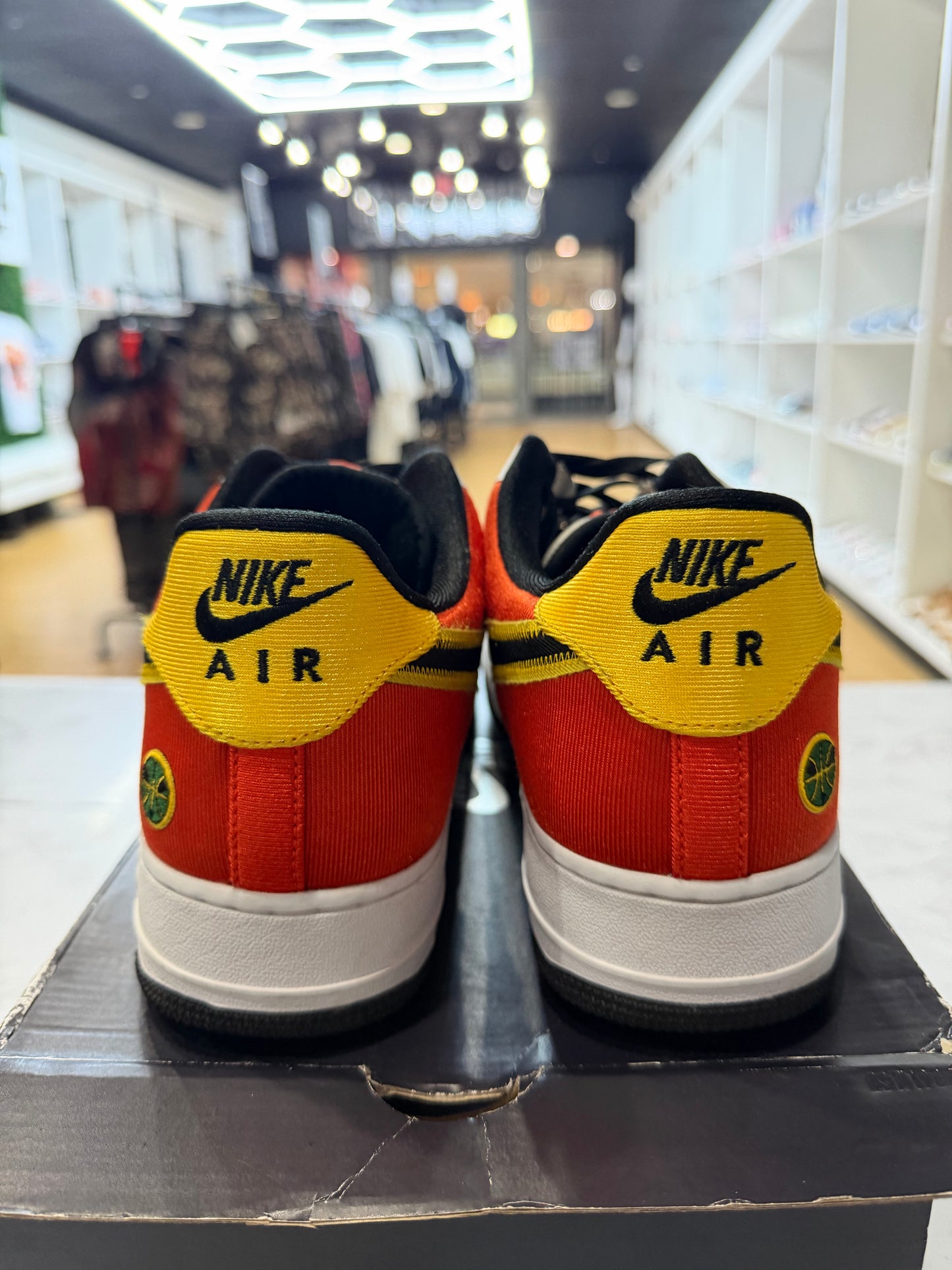 Nike Air Force 1 Low Raygun PRE-OWNED