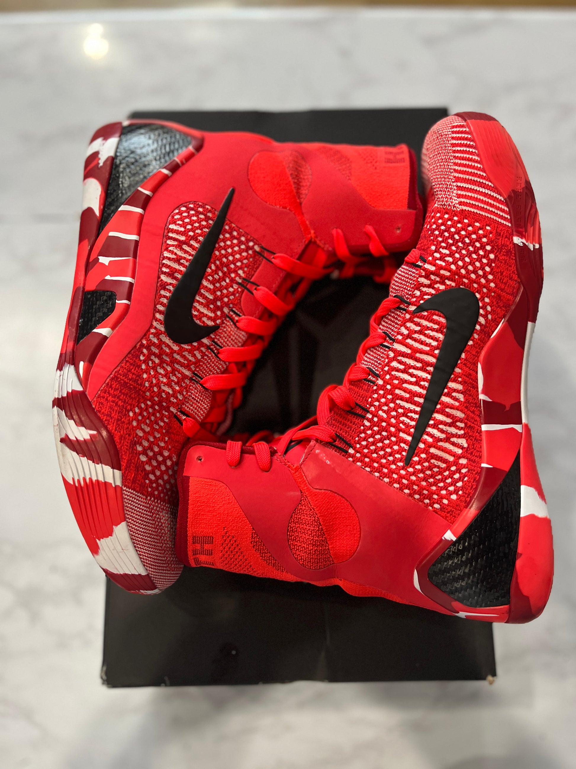 Nike Kobe 9 Elite Protro Christmas (2024) PRE-OWNED