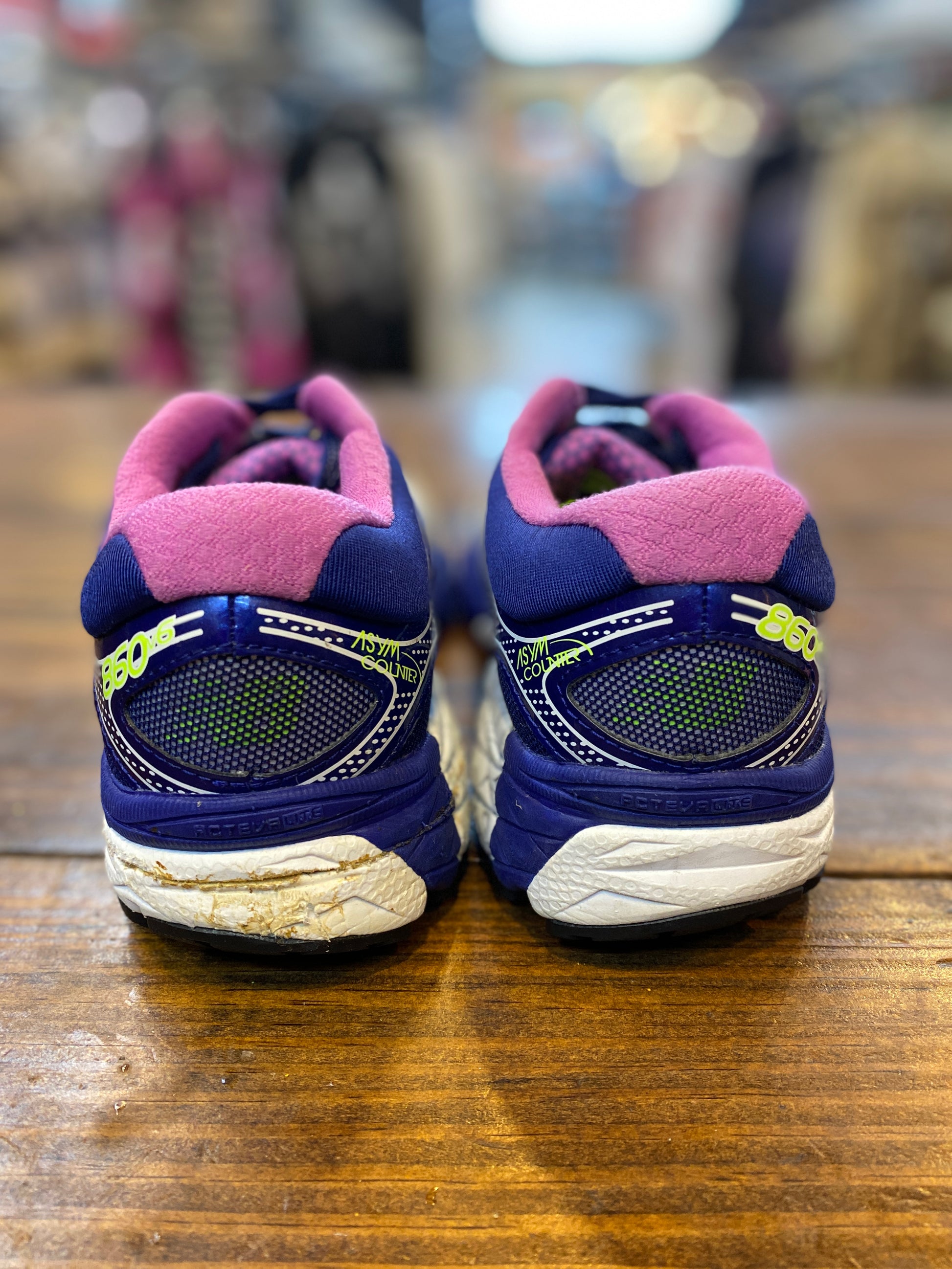 New Balance 860v6 White Navy Blue Purple PRE-OWNED