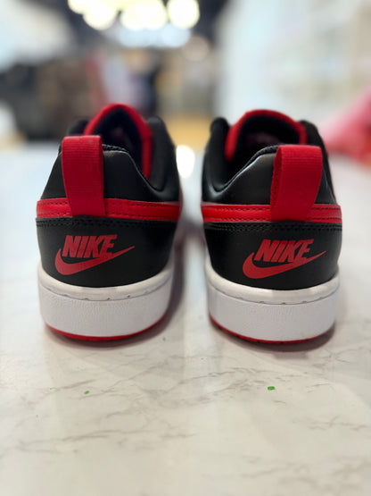 Nike Court Borough Low 2 Black University Red (GS) PRE-OWNED