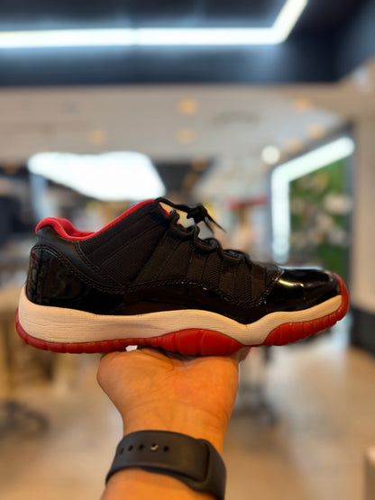 Jordan 11 Retro Low Bred (GS) PRE-OWNED