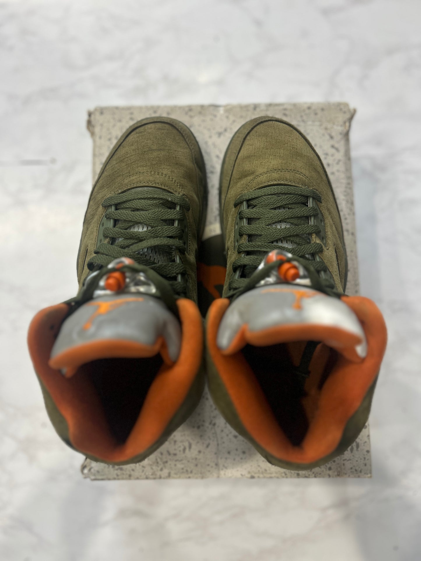 Jordan 5 Retro Olive (2024) PRE-OWNED