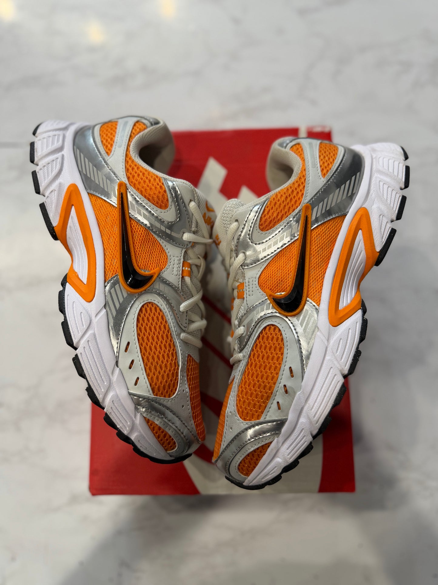 Nike V5 RNR Bright Ceramic PRE-OWNED