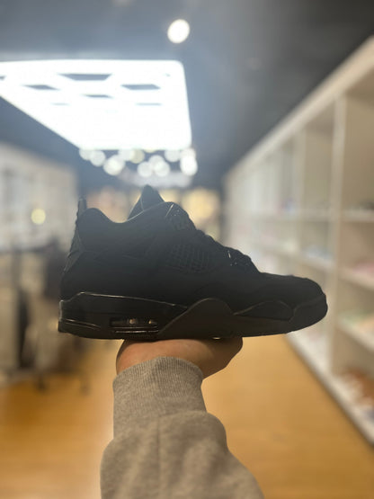 Jordan 4 Retro Black Cat (2025) PEW-OWNED