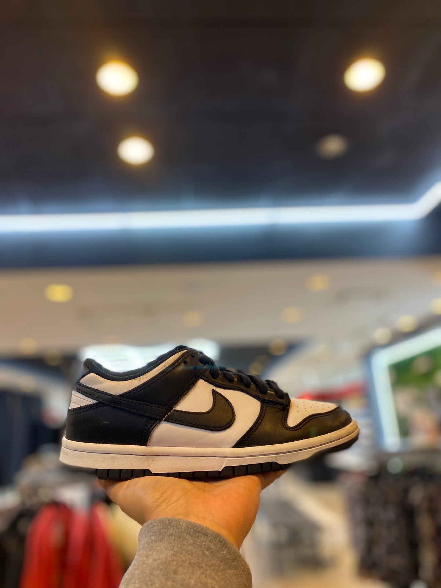 Nike Dunk Low Retro White Black Panda (GS) PRE-OWNED
