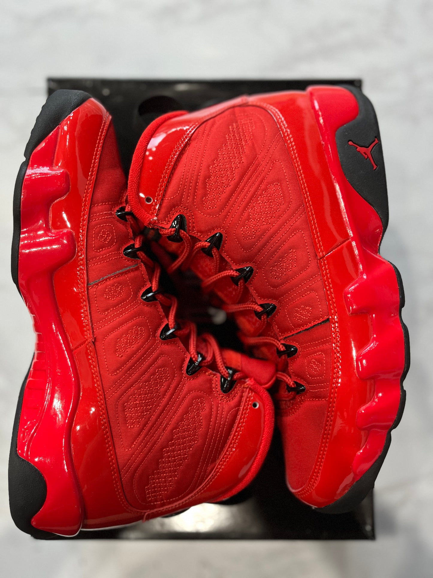 Jordan 9 Retro Chile Red PRE-OWNED