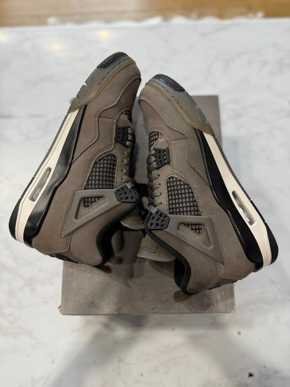 Jordan 4 Retro Cave Stone PRE-OWNED