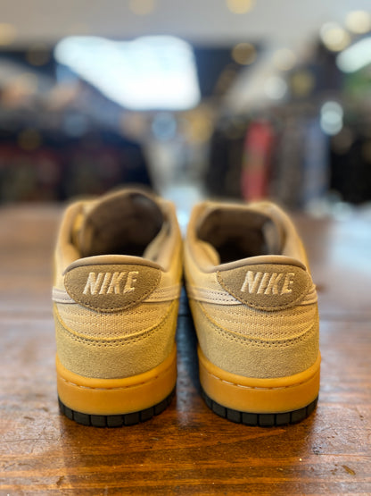 Nike Dunk Low Suede & Canvas PRE-OWNED