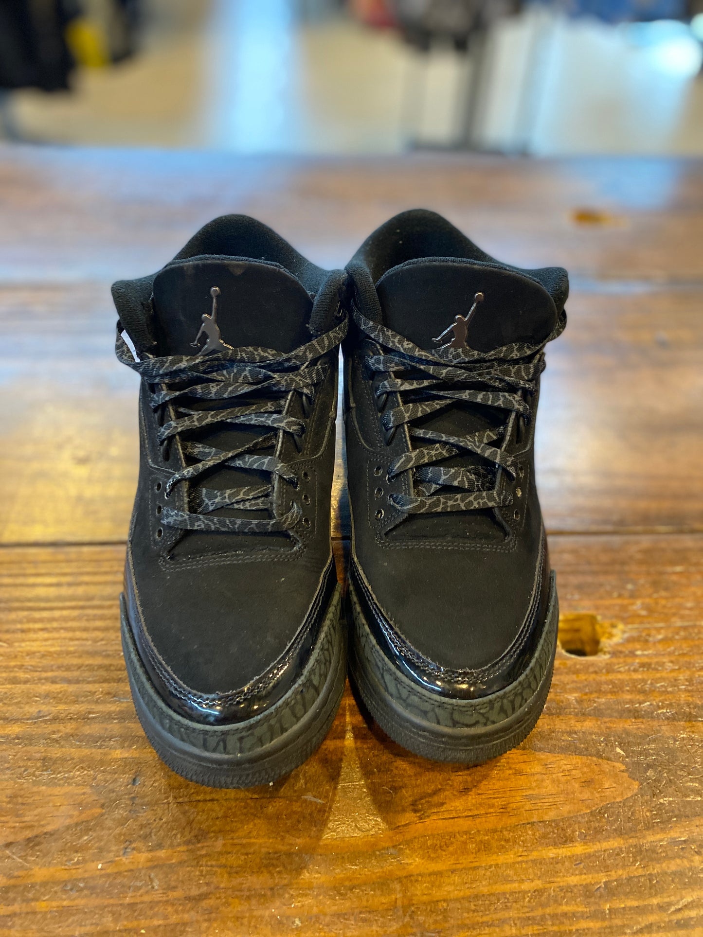 Jordan 3 Retro Black Cat (2025) PRE-OWNED