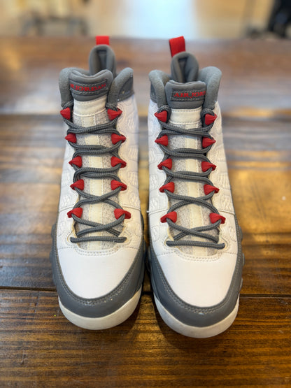 Jordan 9 Retro Fire Red (GS) PRE-OWNED