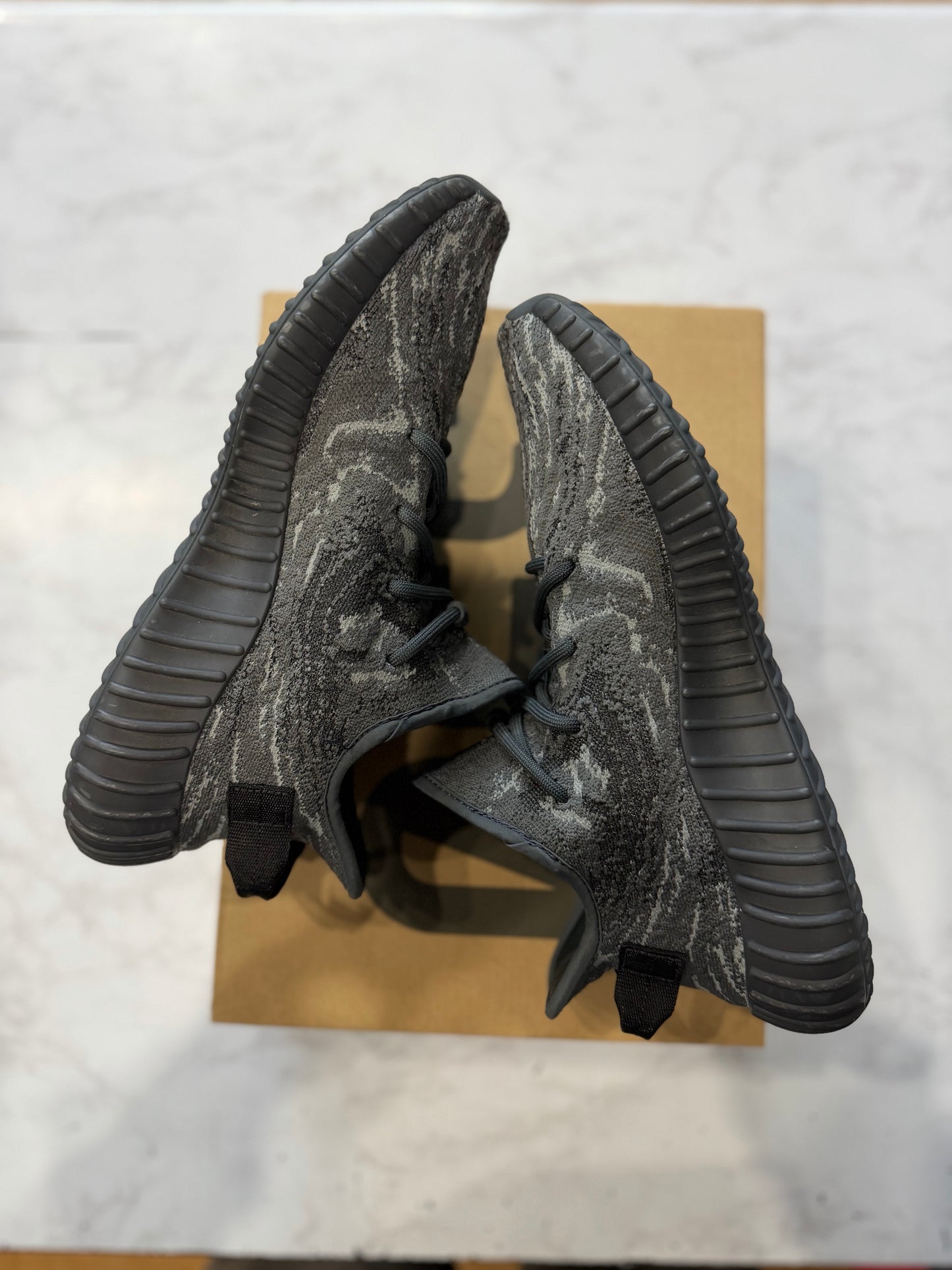 adidas Yeezy Boost 350 V2 MX Dark Salt PRE-OWNED