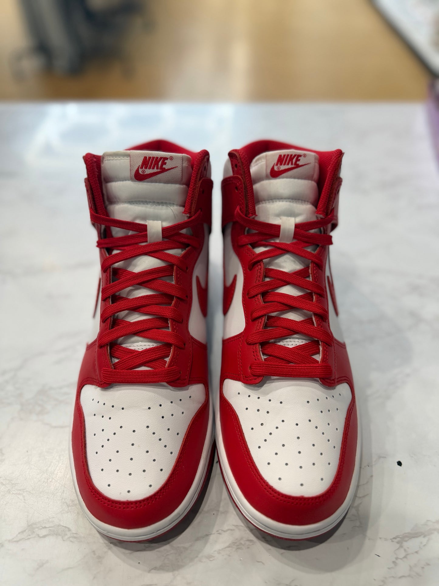 Nike Dunk High Championship White Red PRE-OWNED