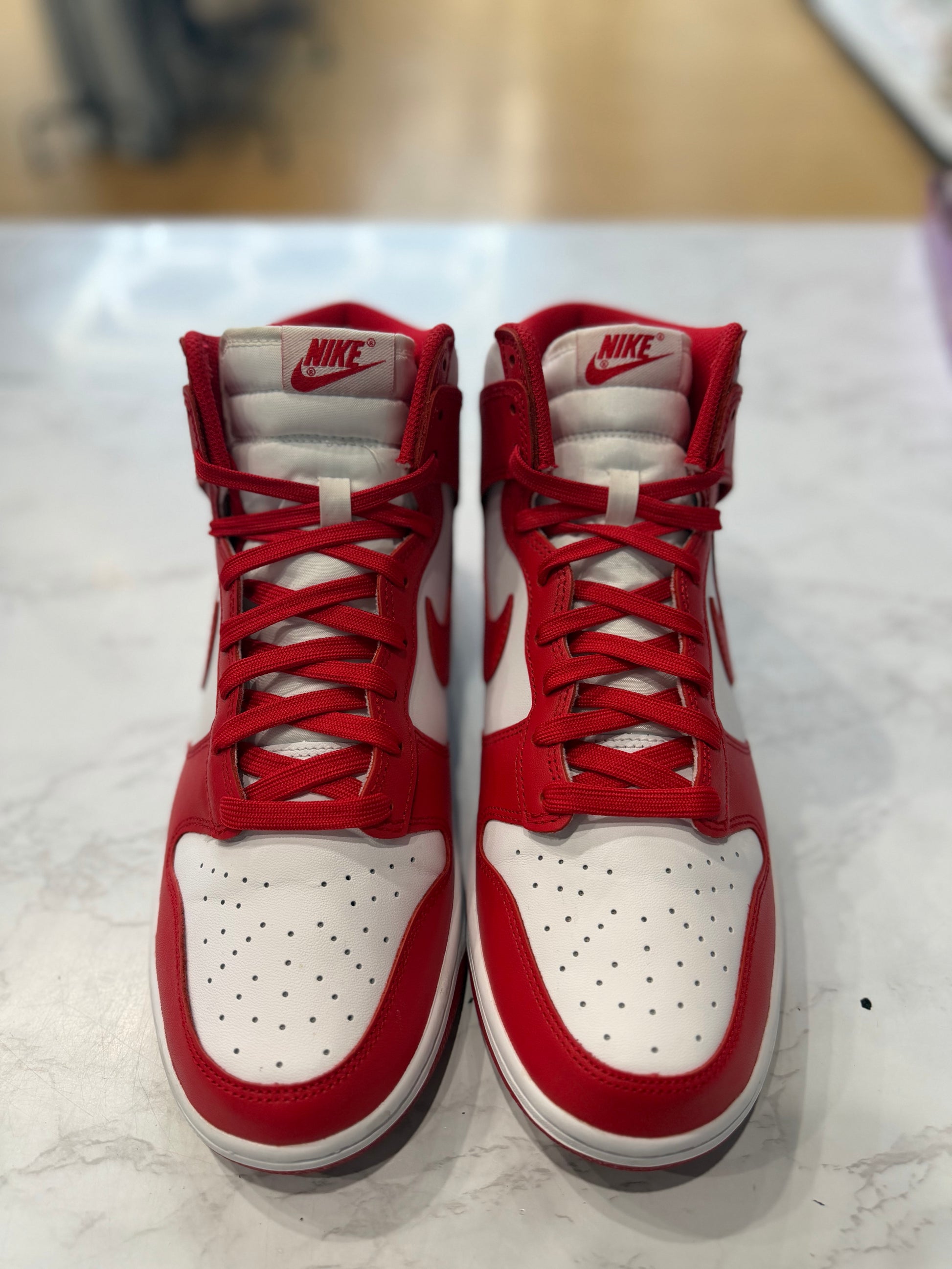 Nike Dunk High Championship White Red PRE-OWNED