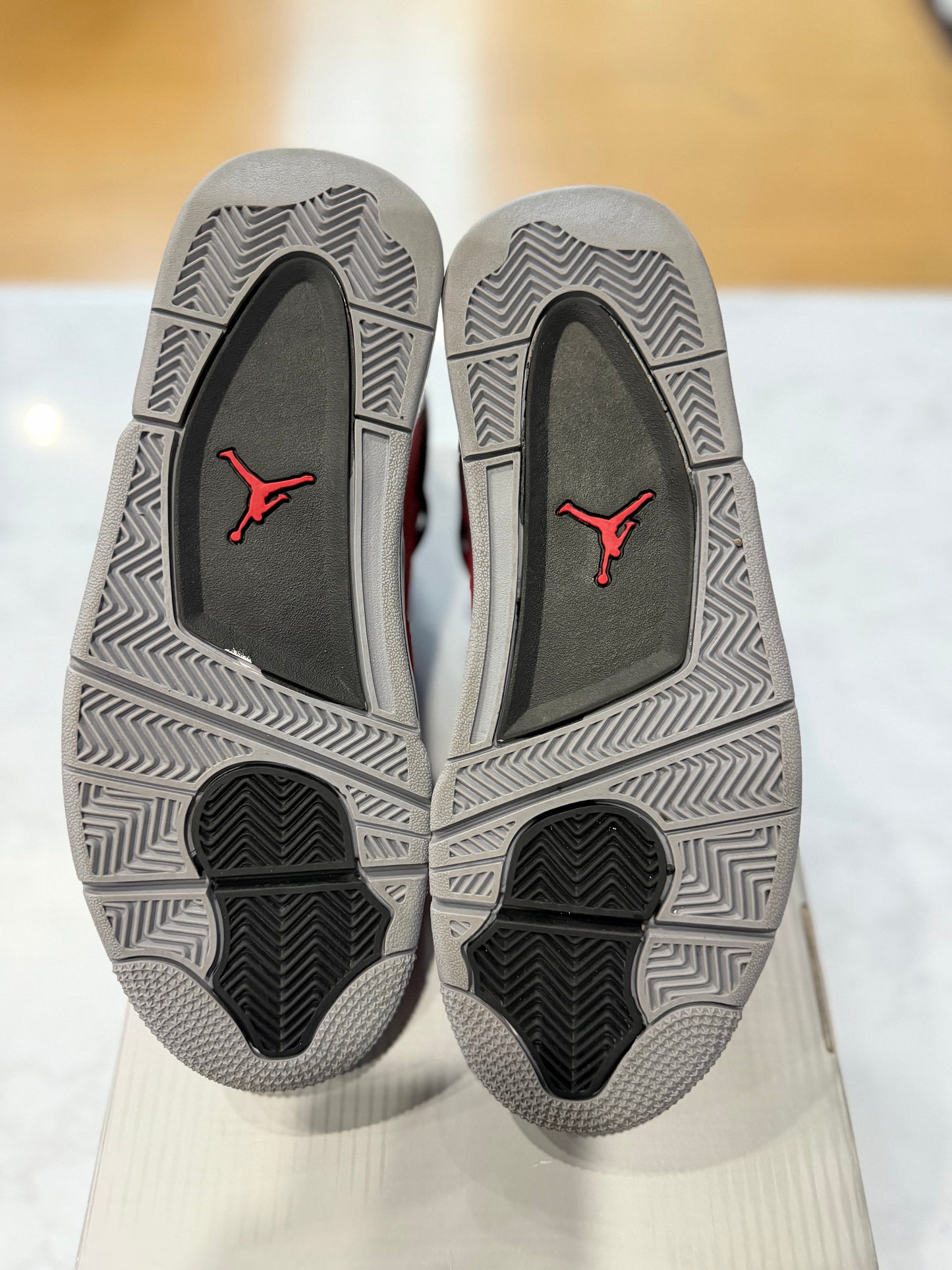 Jordan 4 Retro Toro Bravo (2026) PRE-OWNED