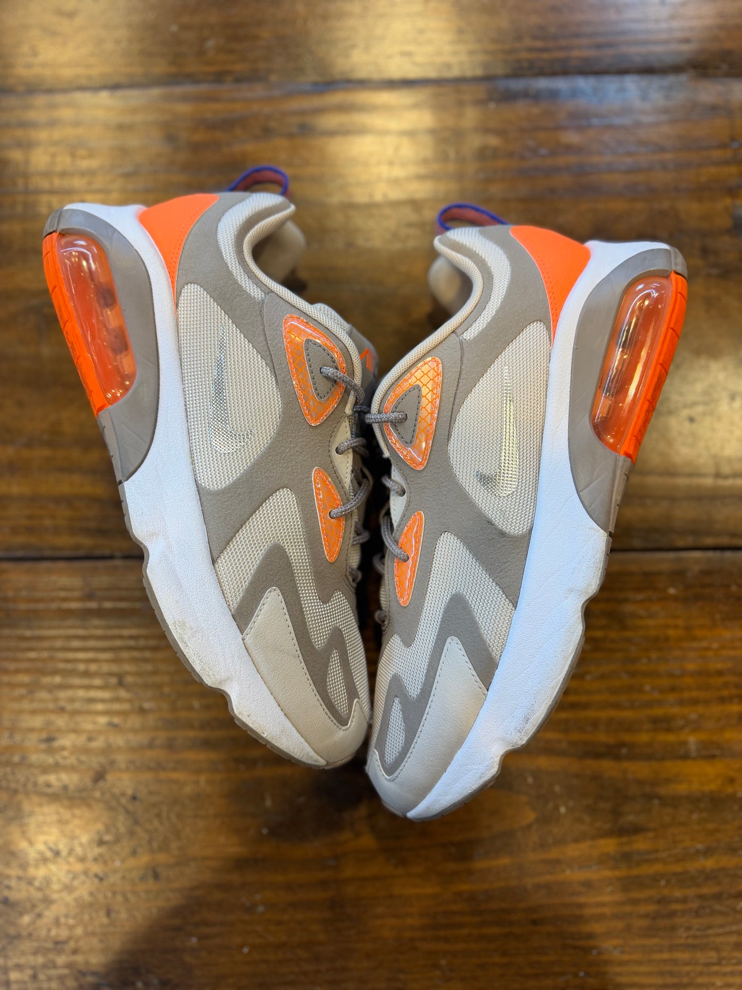 Nike Air Max 200 Winter Sepia Stone Total Orange PRE-OWNED