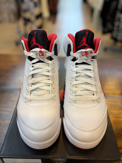 Jordan 5 Retro Fire Red Black Tongue (2025) PRE-OWNED