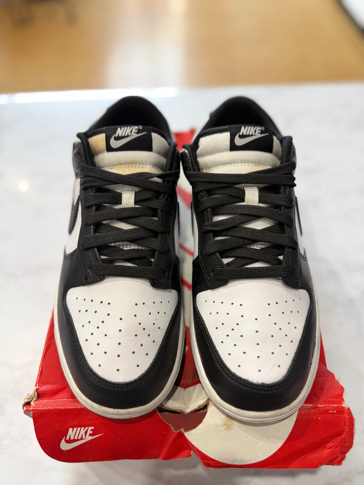 Nike Dunk Low Retro White Black Panda PRE-OWNED