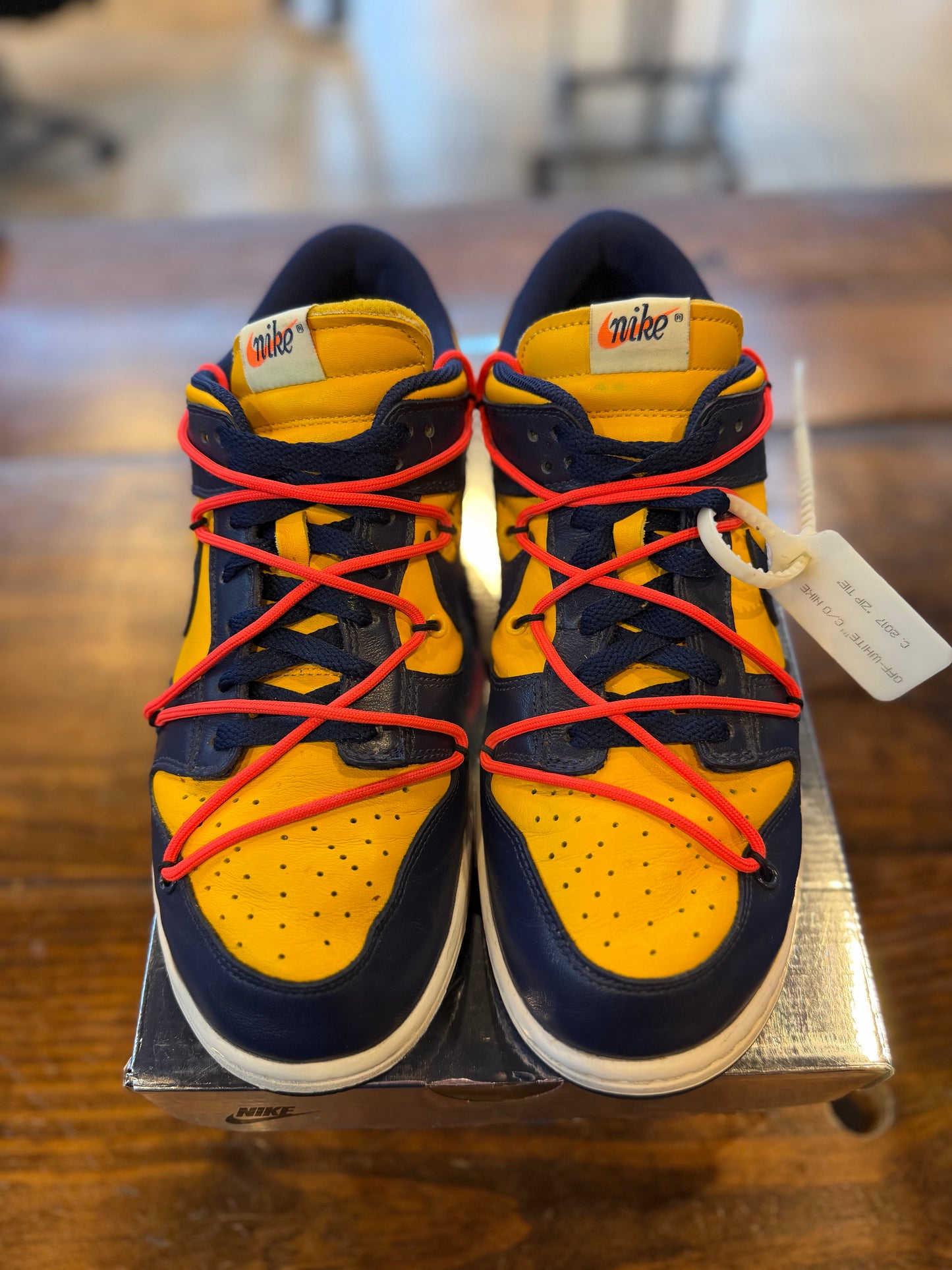 Nike Dunk Low Off-White University Gold PRE-OWNED
