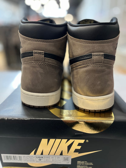Jordan 1 Retro High OG Palomino PRE-OWNED