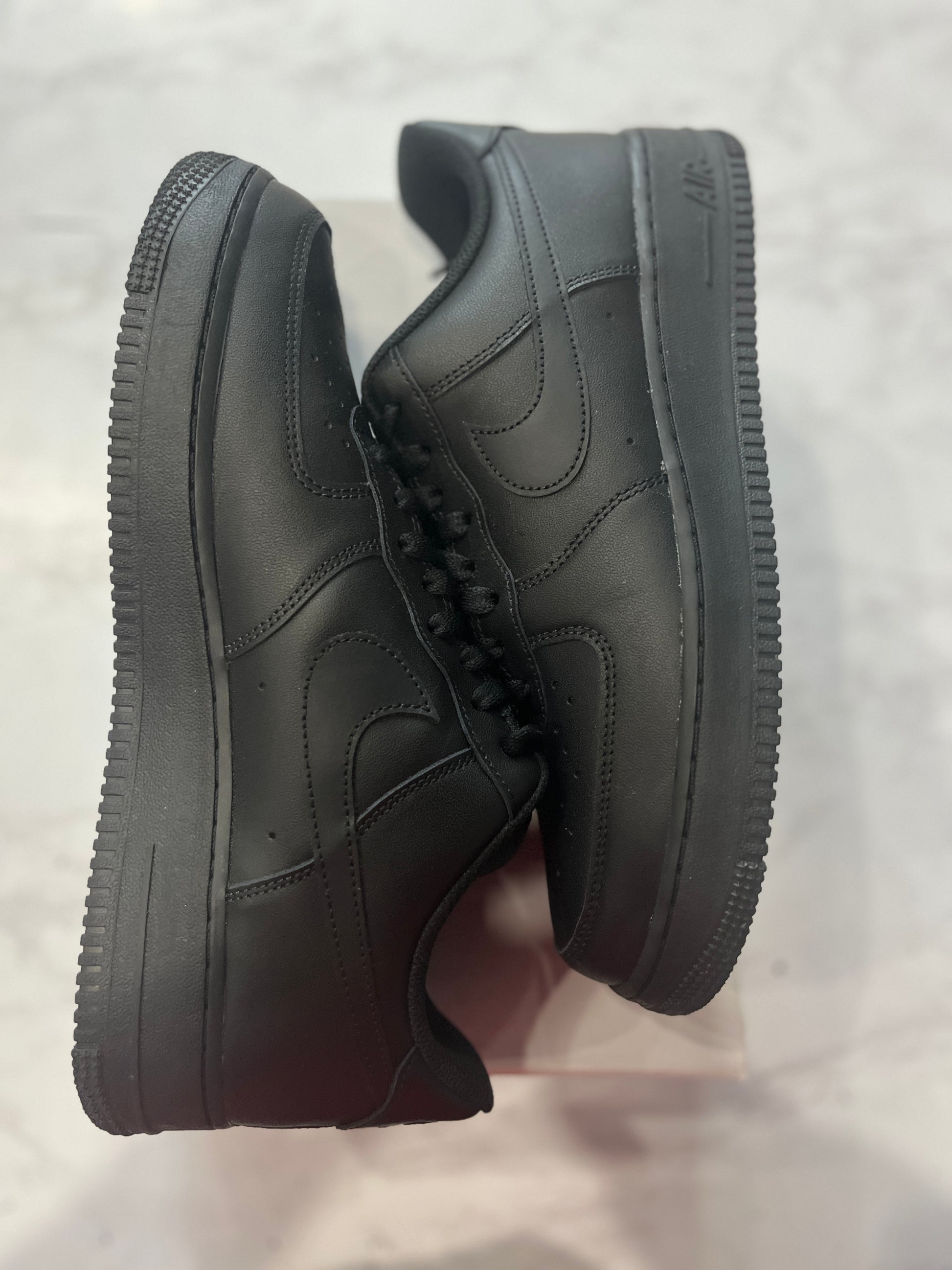 Nike Air Force 1 Low '07 Black PRE-OWNED