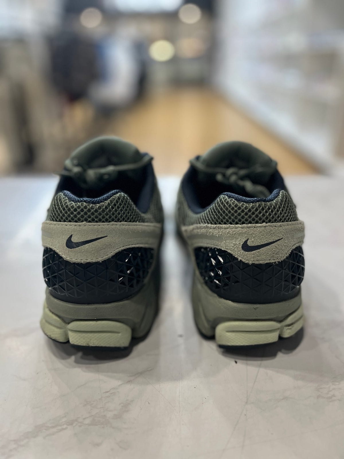 Nike Zoom Vomero 5 Seafoam PRE-OWNED