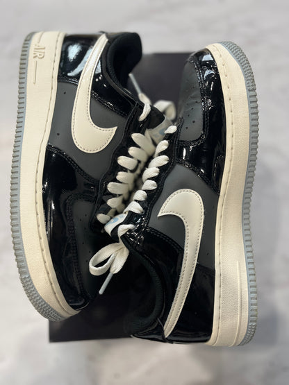 Nike Air Force 1 Low Black Iron Grey Patent PRE-OWNED