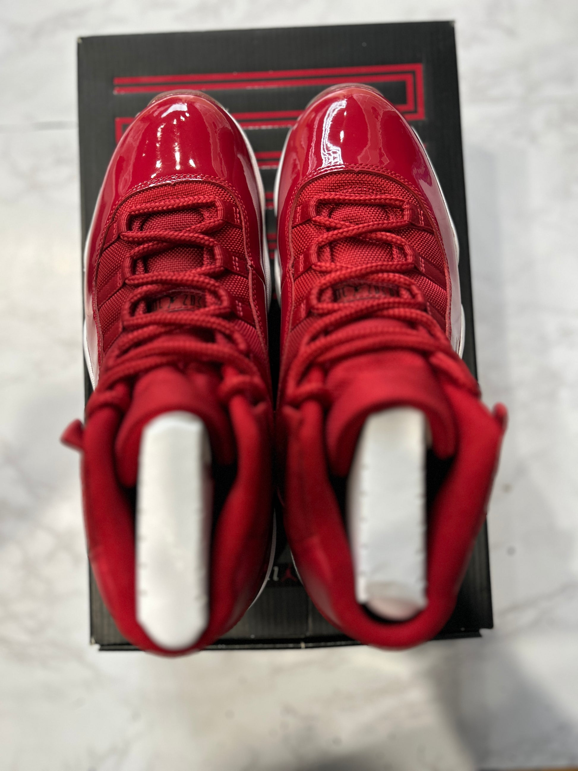 Jordan 11 Retro Win Like 96 PRE-OWNED