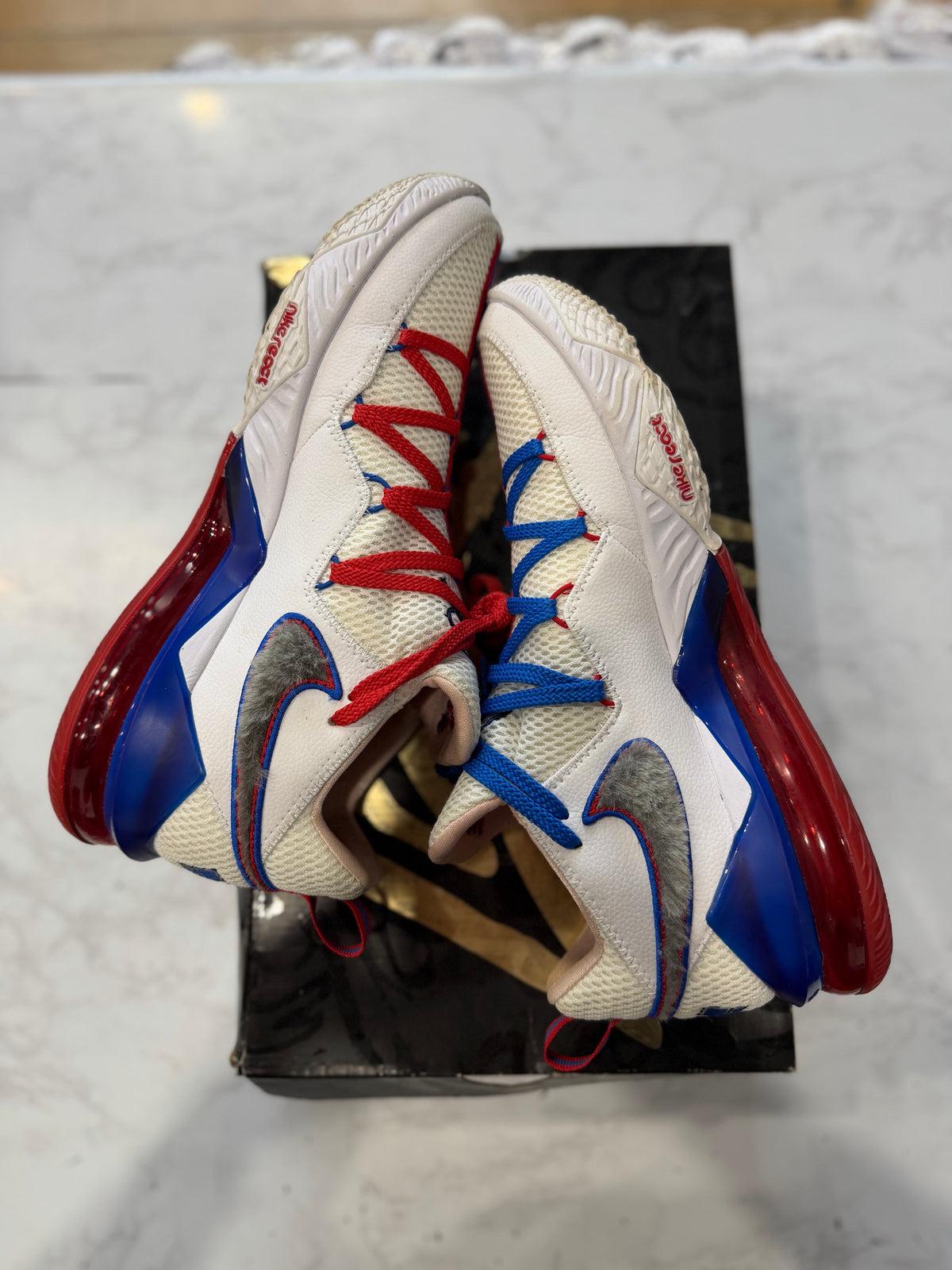 Nike LeBron 17 Low Tune Squad PRE-OWNED