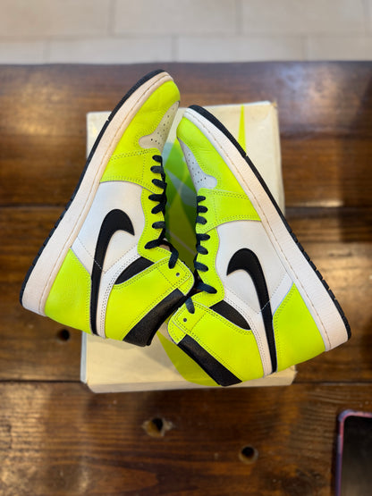 Jordan 1 Retro High OG Visionaire PRE-OWNED