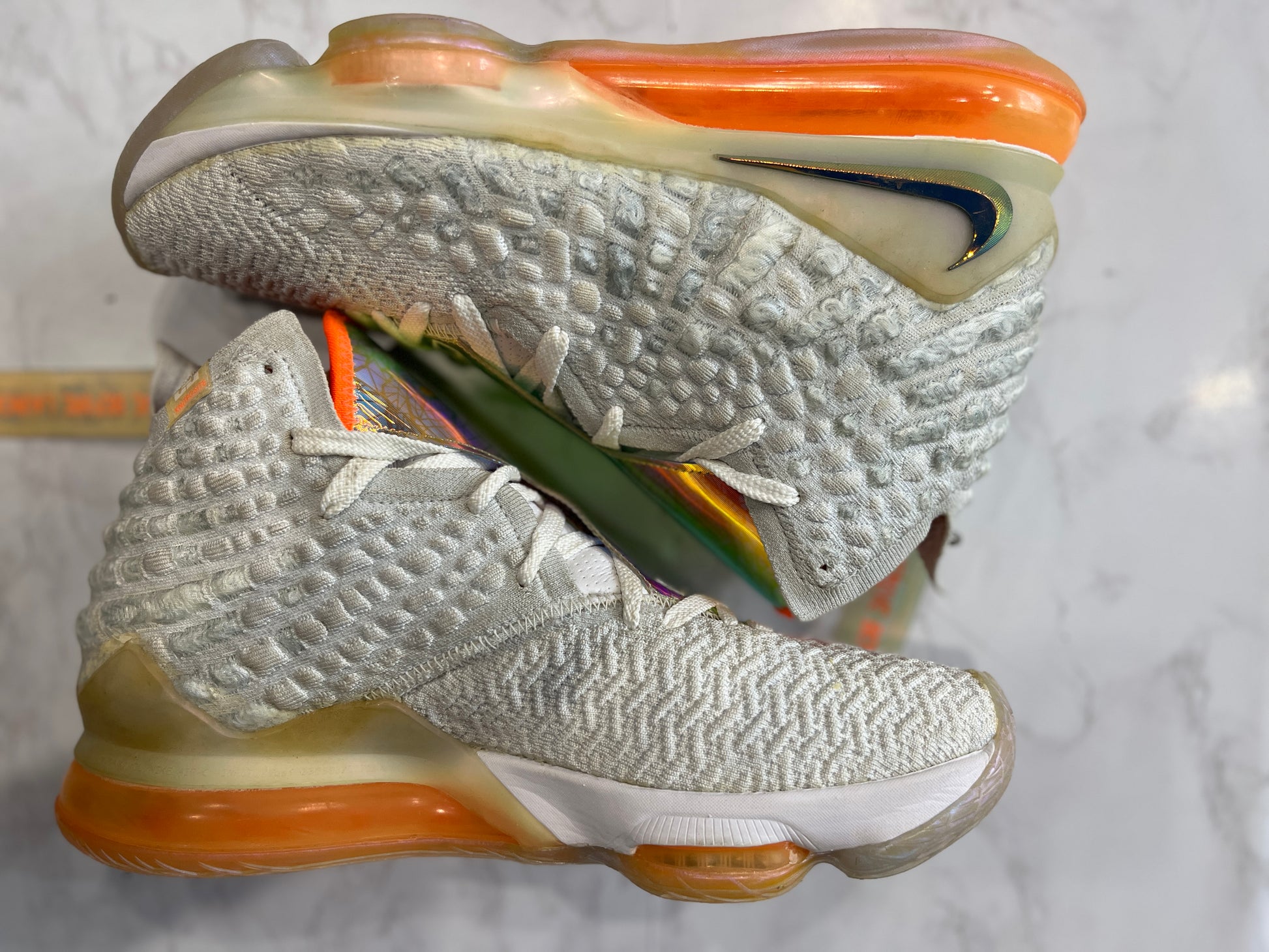 Nike LeBron 17 Future Air