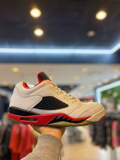 Jordan 5 Retro Low Fire Red PRE-OWNED